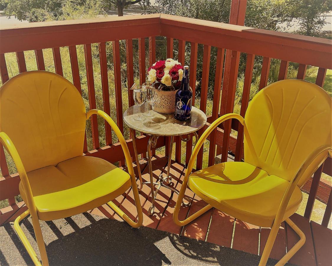 グランド・ジャンクション Castle Creek Manor Bed & Breakfast エクステリア 写真