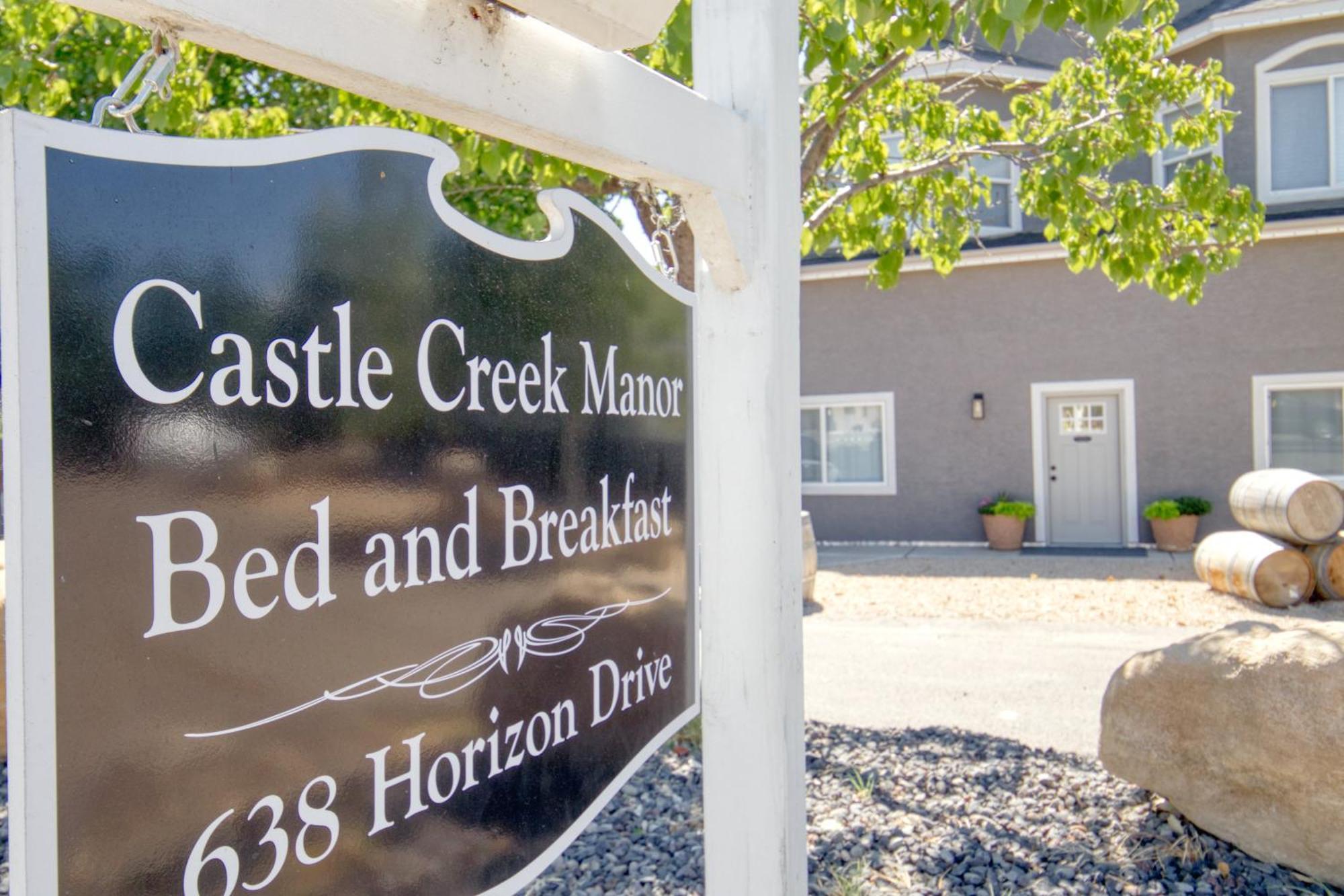 グランド・ジャンクション Castle Creek Manor Bed & Breakfast エクステリア 写真