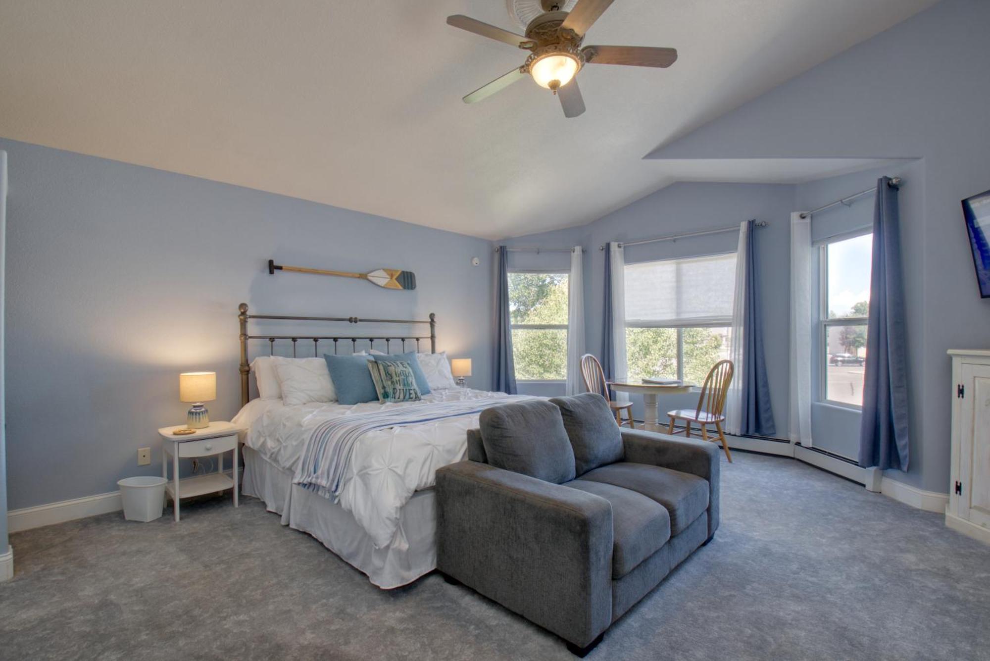 グランド・ジャンクション Castle Creek Manor Bed & Breakfast エクステリア 写真